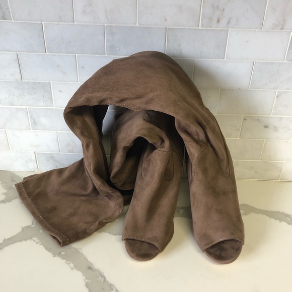 Fashionnova over the knee peep toe suede boots - Picture 2 of 5